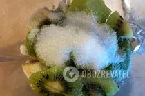 Молочний коктейль з ківі - Крок 3 Молочний коктейль з ківі - Крок 3