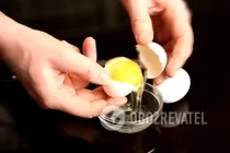 Кальцоне із сиром та шпинатом - Крок 3 Кальцоне із сиром та шпинатом - Крок 3