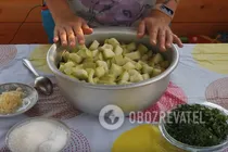 Мариновані кабачки на зиму із зеленню - Крок 1 Мариновані кабачки на зиму із зеленню - Крок 1