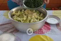Мариновані кабачки на зиму із зеленню - Крок 3 Мариновані кабачки на зиму із зеленню - Крок 3
