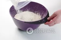 Кальцоне з сосисками - Крок 2 Кальцоне з сосисками - Крок 2
