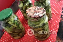 Маринованные кабачки с горчицей и чесноком - Шаг 6 Маринованные кабачки с горчицей и чесноком - Шаг 6