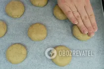 Овсяное печенье на кефире с медом - Шаг 7 Овсяное печенье на кефире с медом - Шаг 7