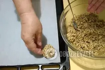Вівсяне печиво з кунжутом - Крок 6 Вівсяне печиво з кунжутом - Крок 6