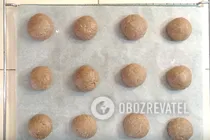 Вівсяне печиво з родзинками і патокою - Крок 8 Вівсяне печиво з родзинками і патокою - Крок 8