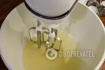 Воздушный меренговый рулет - Шаг 1 Воздушный меренговый рулет - Шаг 1