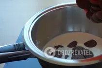 Шоколадные пончики в духовке - Шаг 6 Шоколадные пончики в духовке - Шаг 6