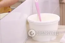 Меренговый рулет с малиной и кокосом - Шаг 7 Меренговый рулет с малиной и кокосом - Шаг 7