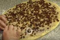 Пасхальный рулет с изюмом и орехами - Шаг 11 Пасхальный рулет с изюмом и орехами - Шаг 11