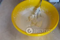 Меренговий рулет з персиками - Крок 9 Меренговий рулет з персиками - Крок 9