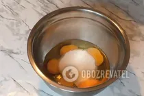Простой рулет с вареньем - Шаг 1 Простой рулет с вареньем - Шаг 1