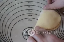Сочники на цукровій пудрі - Крок 8 Сочники на цукровій пудрі - Крок 8