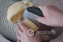 Сочники на цукровій пудрі - Крок 6 Сочники на цукровій пудрі - Крок 6