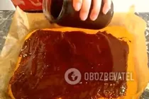 Рулет зі згущеним молоком - Крок 5 Рулет зі згущеним молоком - Крок 5