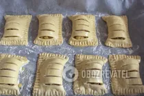 Слойки з яблуками й корицею - Крок 7 Слойки з яблуками й корицею - Крок 7