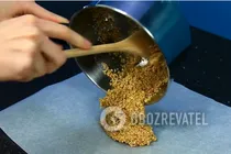 Козинаки з кунжуту за 5 хвилин - Крок 4 Козинаки з кунжуту за 5 хвилин - Крок 4