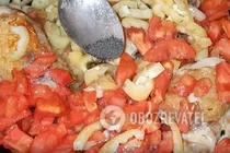 Чахохбілі з "Ткемалі" та овочами - Крок 7 Чахохбілі з "Ткемалі" та овочами - Крок 7