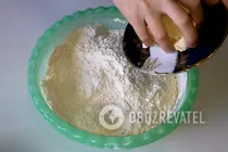Баурсаки со сливочным маслом - Шаг 2 Баурсаки со сливочным маслом - Шаг 2