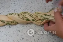 Часниковий хліб із зеленню - Крок 8 Часниковий хліб із зеленню - Крок 8