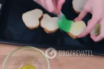 Луковый суп с сыром и тимьяном - Шаг 3 Луковый суп с сыром и тимьяном - Шаг 3