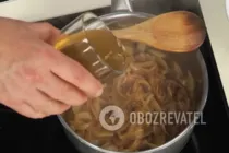 Луковый суп с курицей и гвоздикой - Шаг 6 Луковый суп с курицей и гвоздикой - Шаг 6