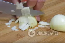 Салат с кальмарами на Новый год - Шаг 3 Салат с кальмарами на Новый год - Шаг 3