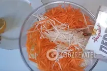 Салат из корня сельдерея с морковью - Шаг 2 Салат из корня сельдерея с морковью - Шаг 2