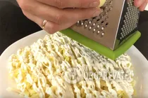 Салат "Наречена" з вареною куркою - Крок 8 Салат "Наречена" з вареною куркою - Крок 8