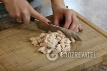 Салат з вареною куркою та яблуком - Крок 1 Салат з вареною куркою та яблуком - Крок 1