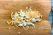 Салат с сельдереем, яблоком и курицей - Шаг 2 Салат с сельдереем, яблоком и курицей - Шаг 2