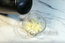 Салат з печінкою та яблуками - Крок 2 Салат з печінкою та яблуками - Крок 2