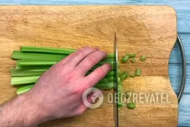 Салат с сельдереем, яблоком и курицей - Шаг 3 Салат с сельдереем, яблоком и курицей - Шаг 3