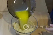 Торт из печенья и сметаны - Шаг 3 Торт из печенья и сметаны - Шаг 3