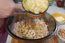 Салат із куркою, ананасами та грибами - Крок 3 Салат із куркою, ананасами та грибами - Крок 3