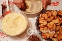 Торт з печива "Вушка" зі сметаною - Крок 8 Торт з печива "Вушка" зі сметаною - Крок 8