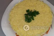 Салат с курицей и ананасом слоеный - Шаг 10 Салат с курицей и ананасом слоеный - Шаг 10