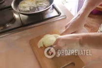 Салат с жареными грибами и курицей - Шаг 1 Салат с жареными грибами и курицей - Шаг 1