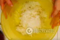 Салат с дайконом и яблоком - Шаг 2 Салат с дайконом и яблоком - Шаг 2