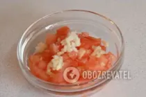 Салат з копченою куркою та помідорами - Крок 4 Салат з копченою куркою та помідорами - Крок 4