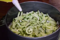 Салат с курицей и маринованными грибами - Шаг 7 Салат с курицей и маринованными грибами - Шаг 7