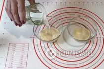 Желейный торт с клубникой - Шаг 1 Желейный торт с клубникой - Шаг 1