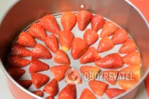 Творожный торт с клубникой - Шаг 13 Творожный торт с клубникой - Шаг 13