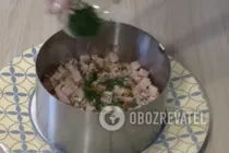 Салат з копченою куркою та огірками - Крок 2 Салат з копченою куркою та огірками - Крок 2
