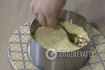 Салат з копченою куркою та огірками - Крок 4 Салат з копченою куркою та огірками - Крок 4