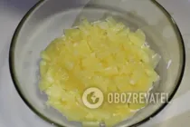 Салат з куркою, ананасами і волоськими горіхами - Крок 7 Салат з куркою, ананасами і волоськими горіхами - Крок 7