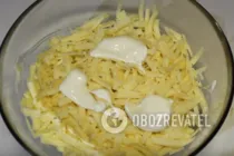 Салат з куркою, ананасами і волоськими горіхами - Крок 8 Салат з куркою, ананасами і волоськими горіхами - Крок 8