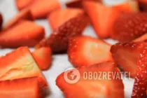 Творожный торт с клубникой - Шаг 8 Творожный торт с клубникой - Шаг 8