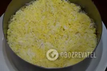 Салат "Грибная поляна" с копченой курицей - Шаг 3 Салат "Грибная поляна" с копченой курицей - Шаг 3