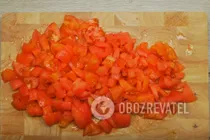 Чахохбілі зі сливами та помідорами - Крок 1 Чахохбілі зі сливами та помідорами - Крок 1