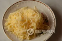 Салат с корейской морковью, курицей, грибами - Шаг 4 Салат с корейской морковью, курицей, грибами - Шаг 4